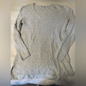 Old Navy Sweater